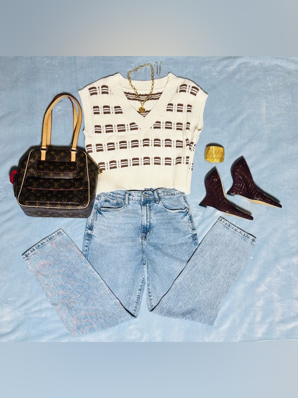 Cream Knit Cropped Sweater Vest - V-Neck